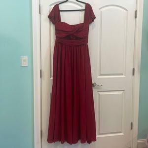 Fame and Partners gown. Brick red. Size 10 US. NWT